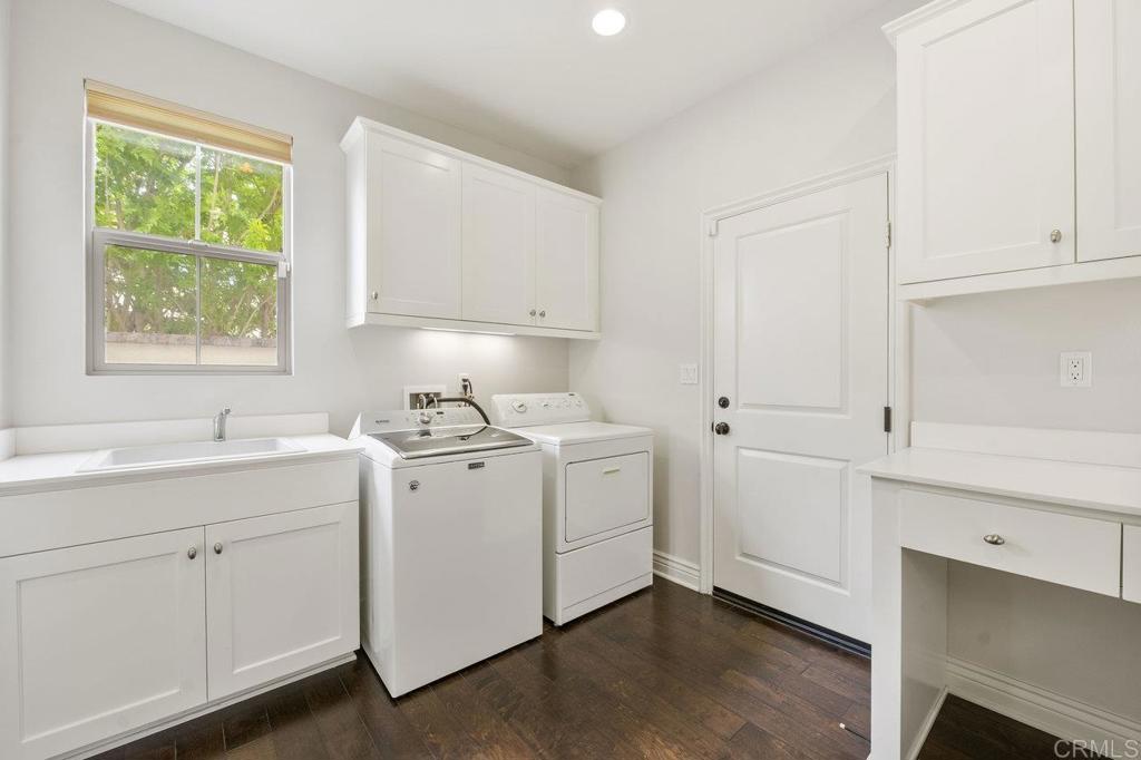 8548 Kristen View Court