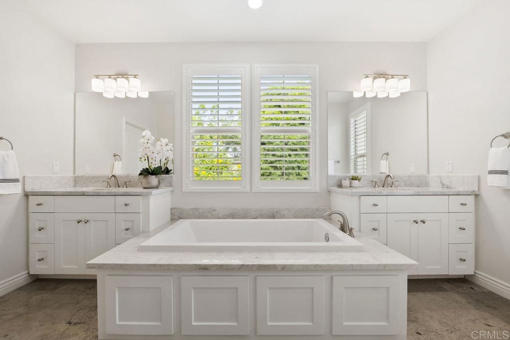 8548 Kristen View Court