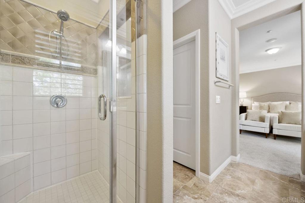 8405 Christopher Ridge