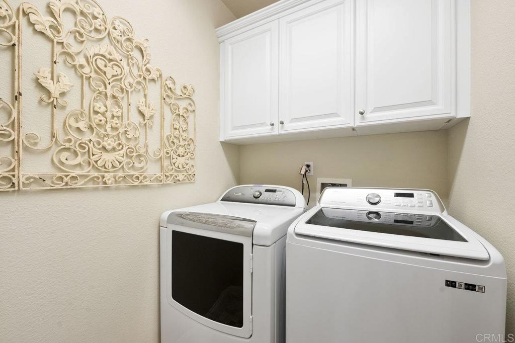 8405 Christopher Ridge