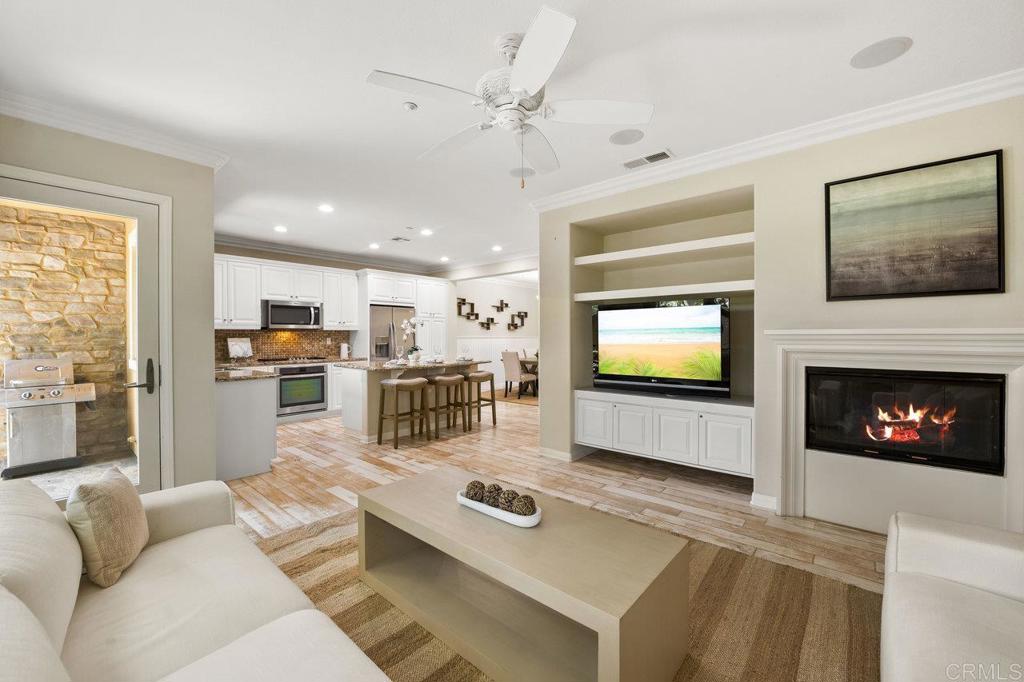 8405 Christopher Ridge