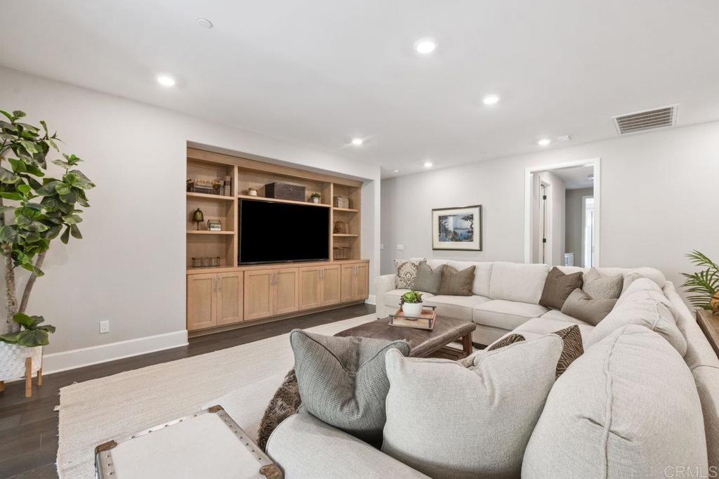 8115 Silverwind Drive