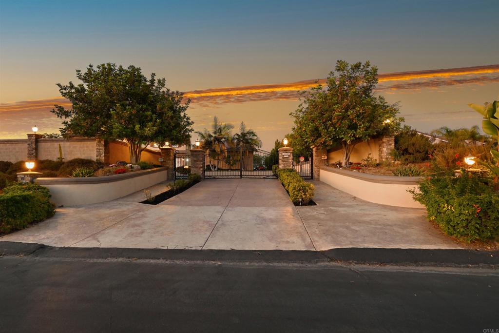 27341 Red Ironbark Drive