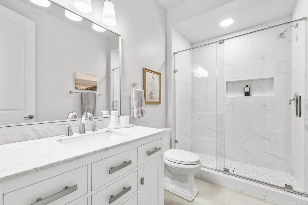 8318 The Landing Way