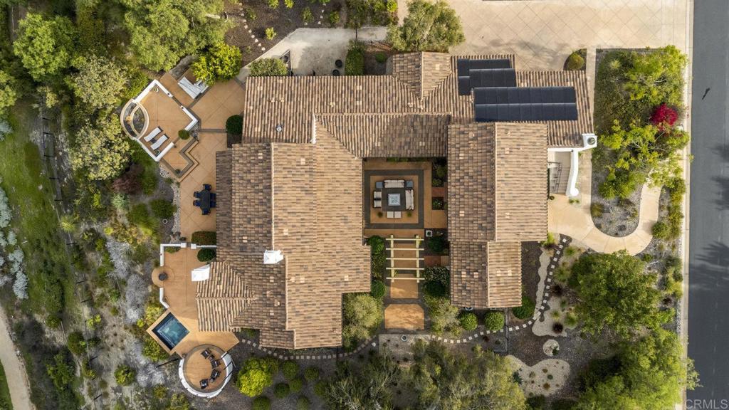 8318 The Landing Way