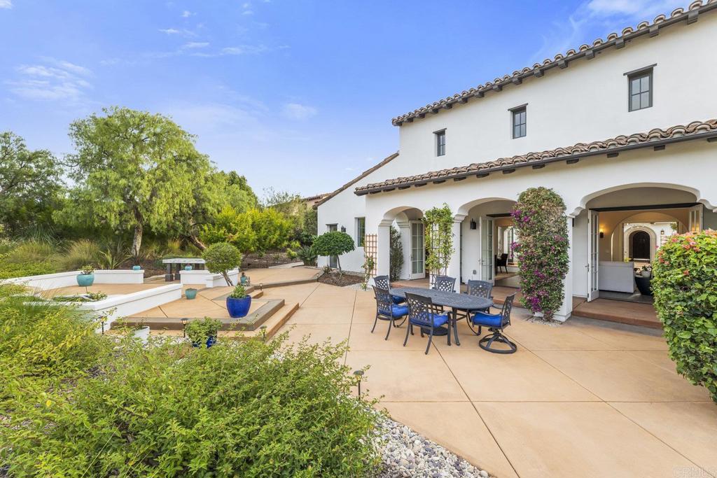 8318 The Landing Way