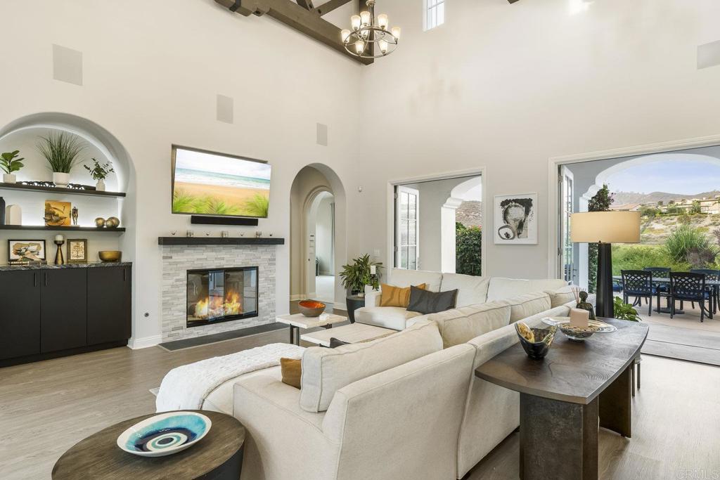 8318 The Landing Way