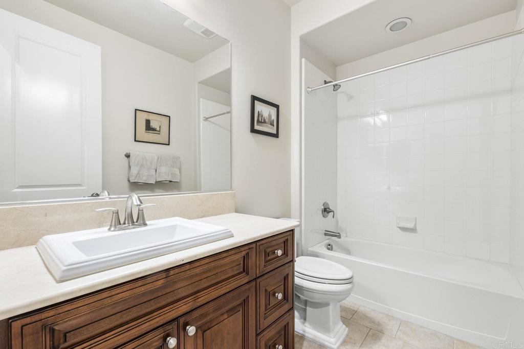 8318 The Landing Way