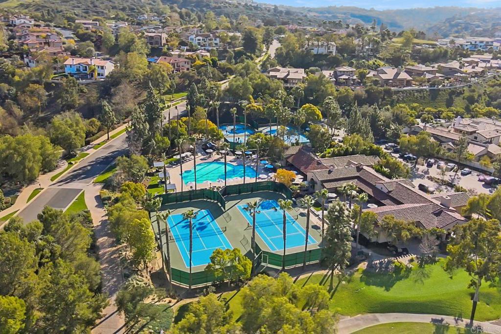 8318 The Landing Way