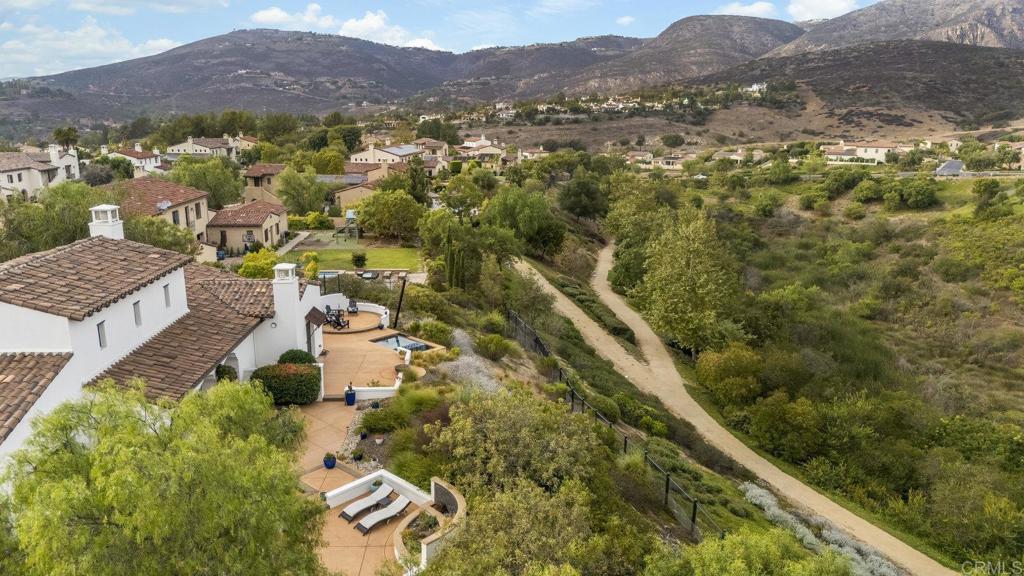 8318 The Landing Way