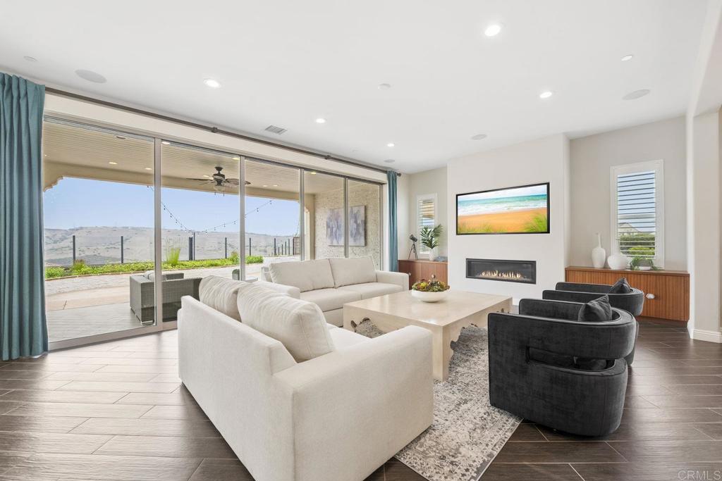 15937 Kennicott Lane