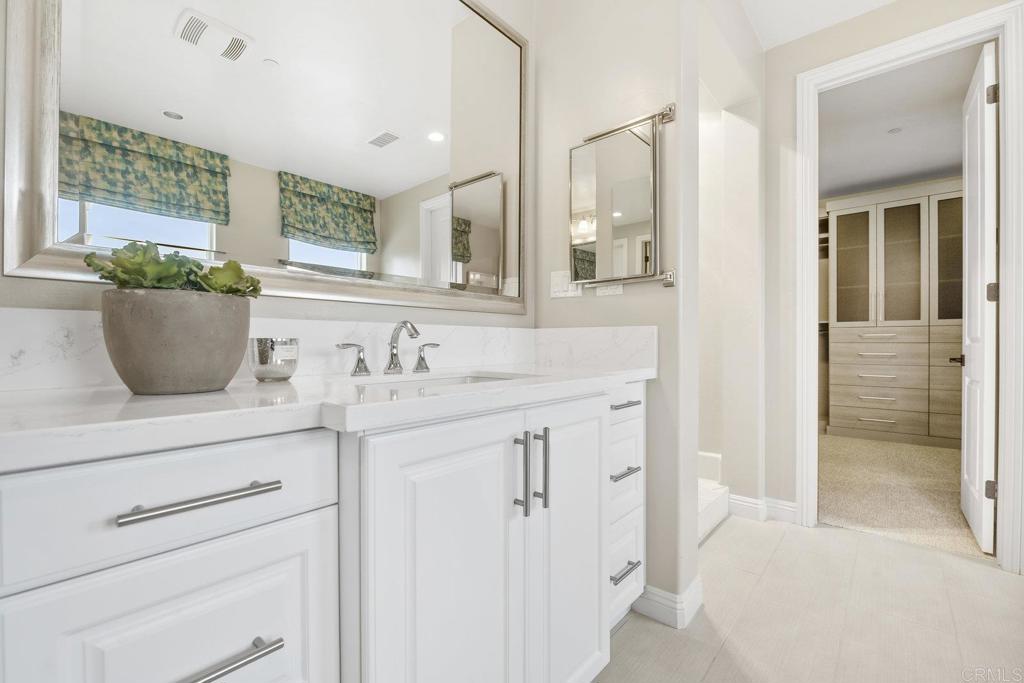 15937 Kennicott Lane