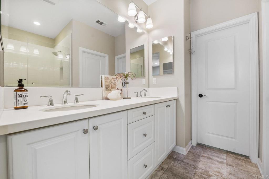 16162 Veridian Circle