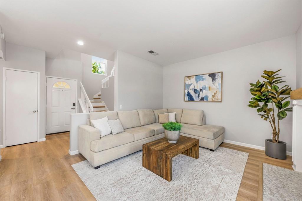 12306 Springwater