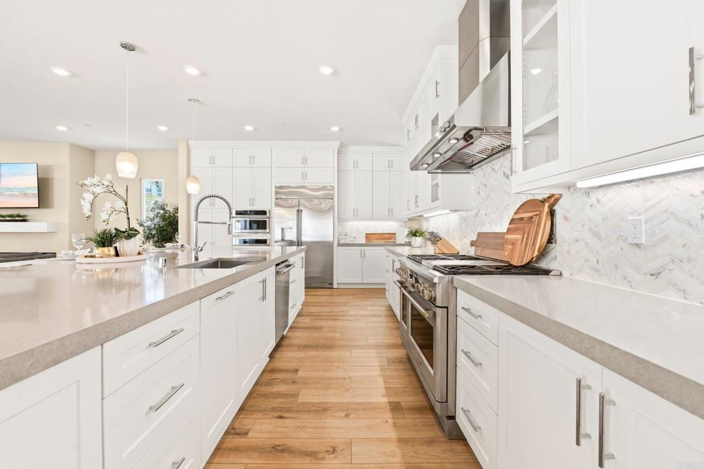 8490 Silent Tide Court