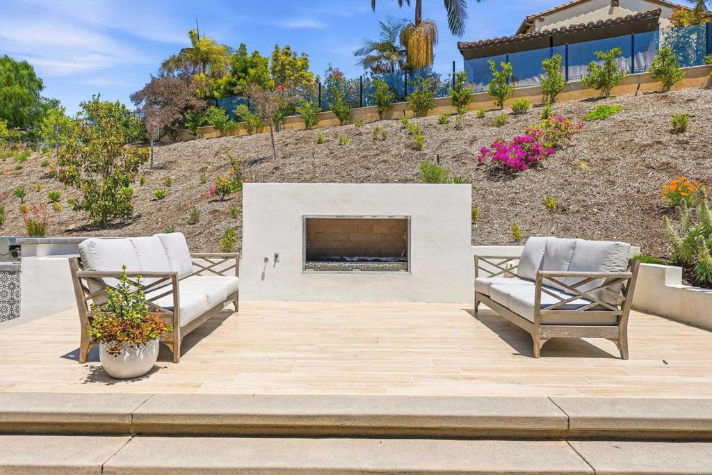 8490 Silent Tide Court