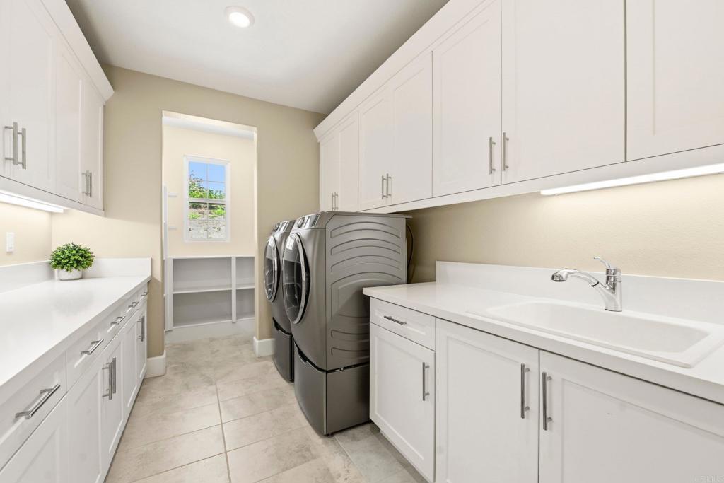 8490 Silent Tide Court