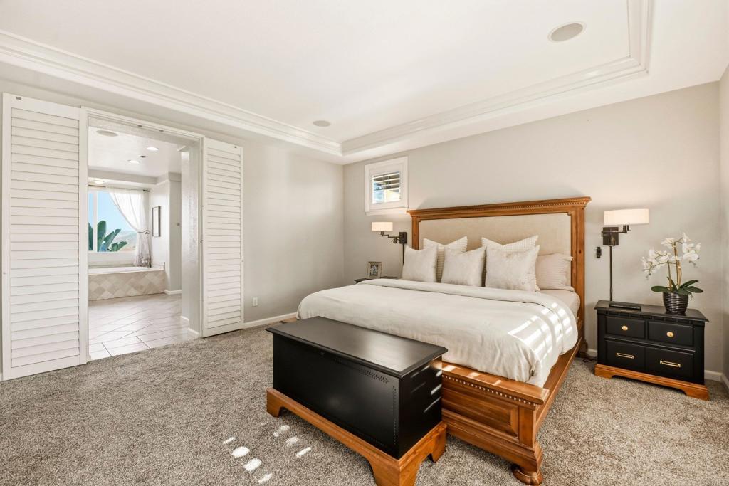 2888 Eastview