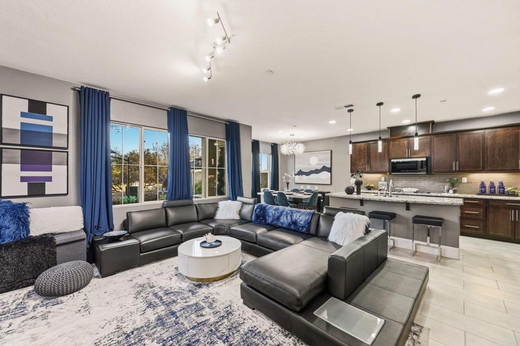 8559 Old Stonefield Chase