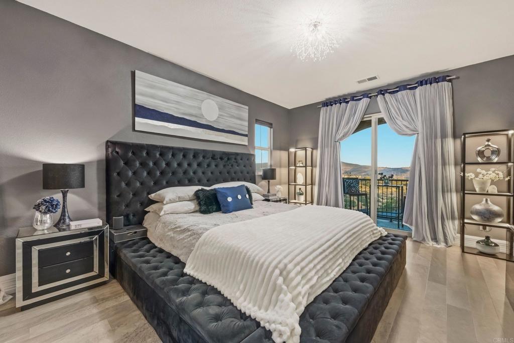 8559 Old Stonefield Chase