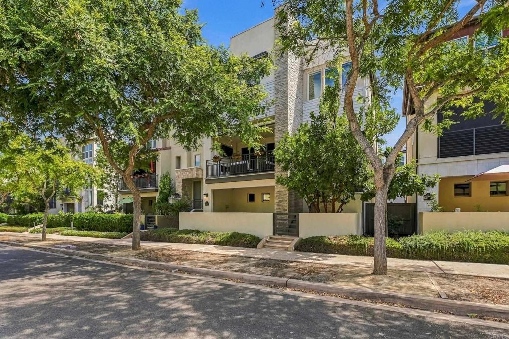 15110 Lincoln Loop