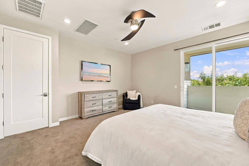 15110 Lincoln Loop