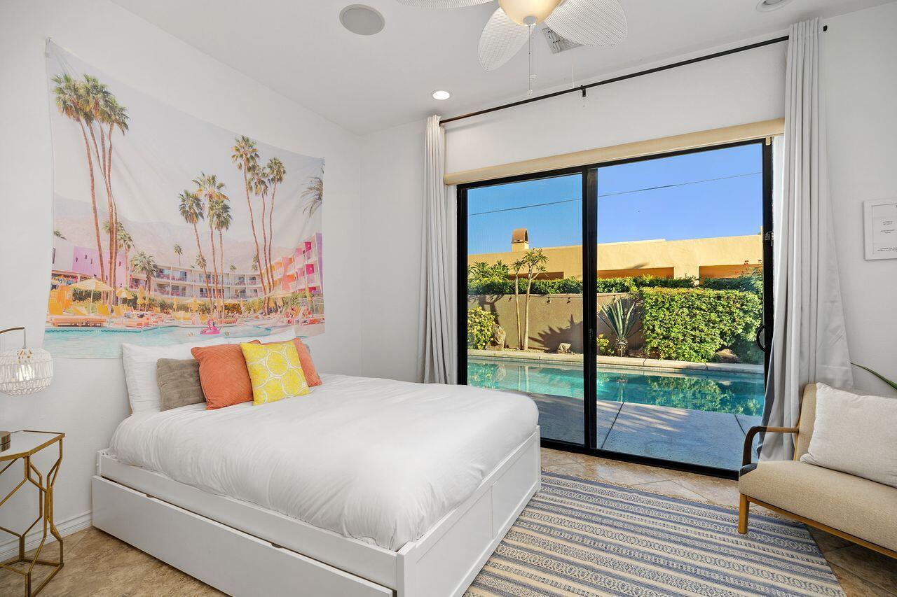 51200 Calle Paloma