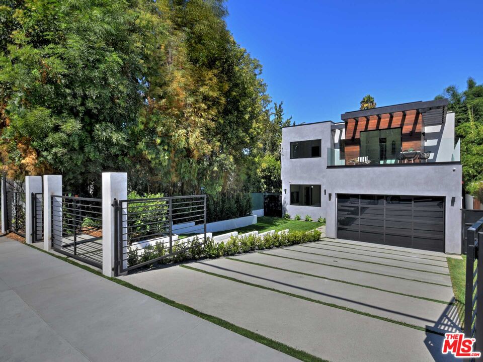 15227 Valley Vista Blvd