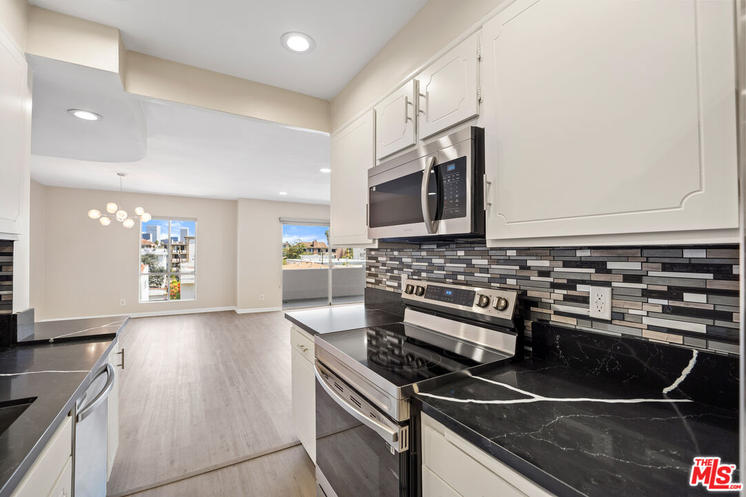 815 S Shenandoah St Unit: 304