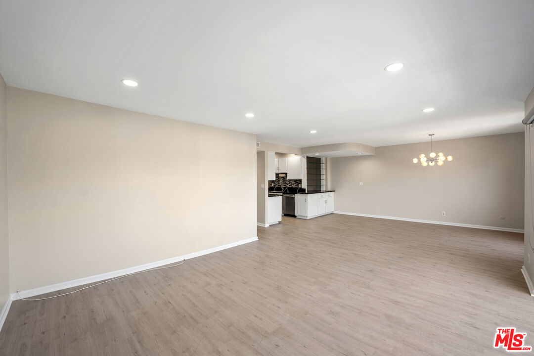 815 S Shenandoah St Unit: 304