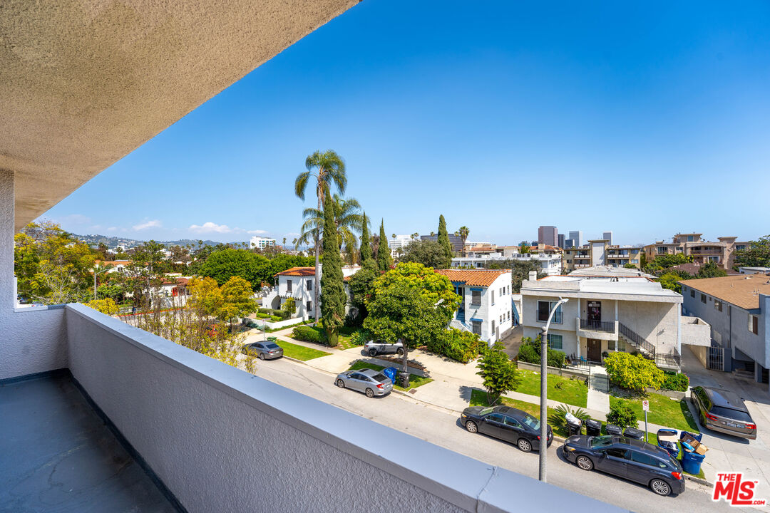 815 S Shenandoah St Unit: 304