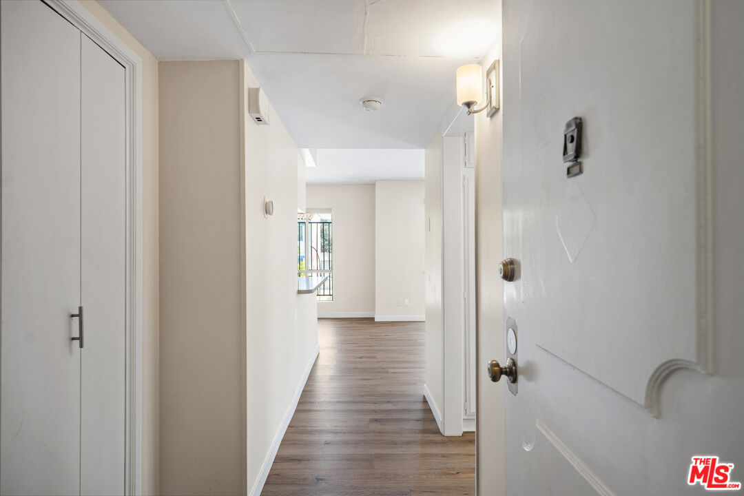 815 S Shenandoah St Unit: 105