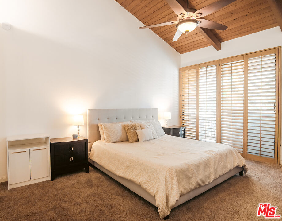 11652 Iowa Ave Unit: 1