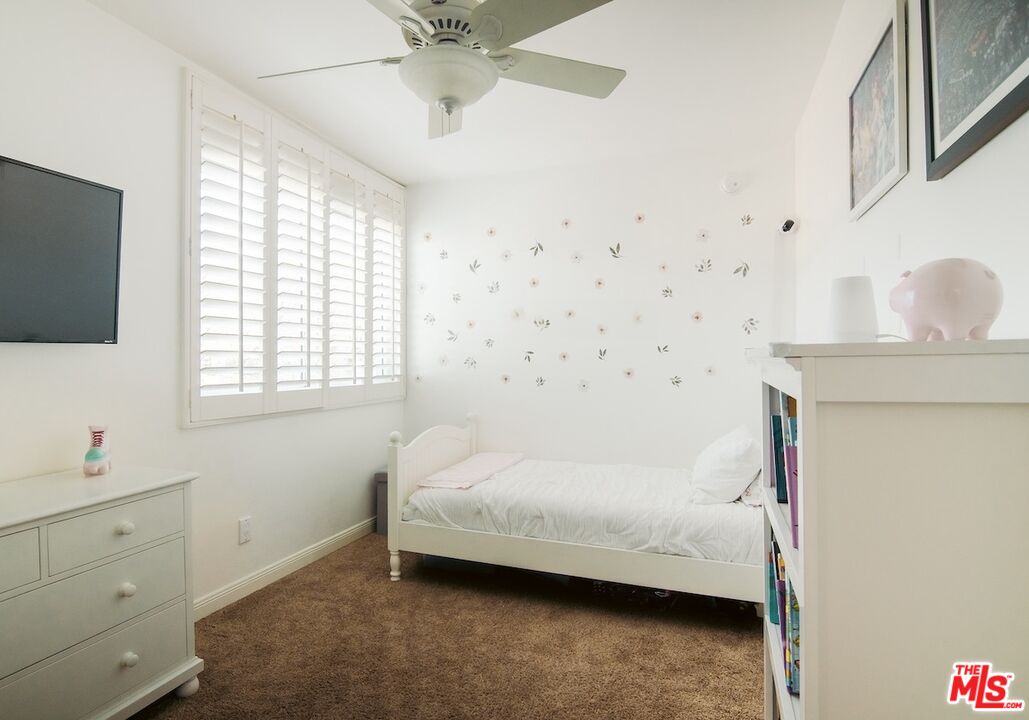 11652 Iowa Ave Unit: 1