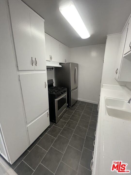 3420 Vinton Ave Unit: 4