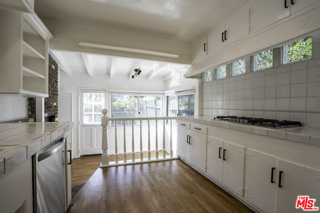 11680 Bellagio Rd