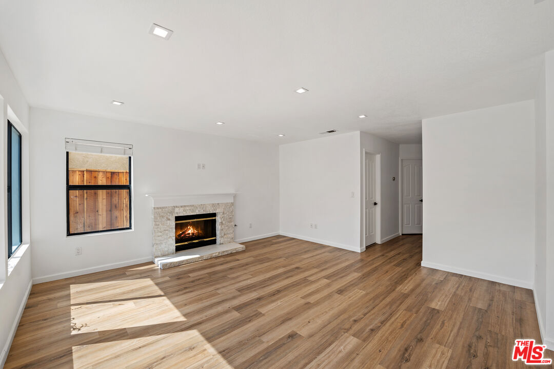 4120 ARROYO WILLOW LN