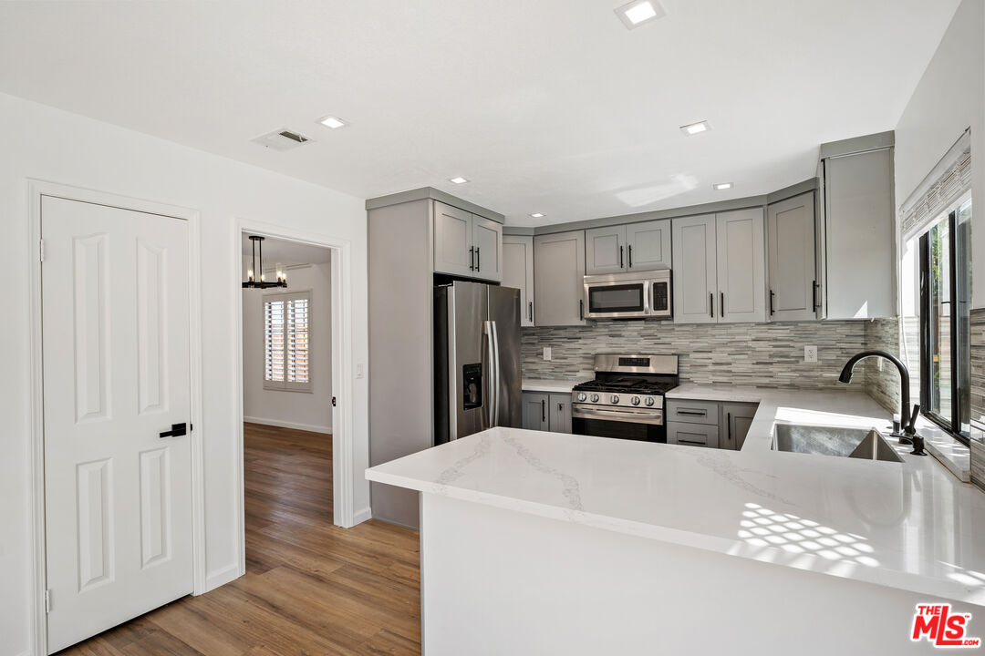 4120 ARROYO WILLOW LN