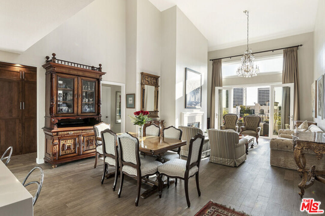 1650 Veteran Ave Unit: 303