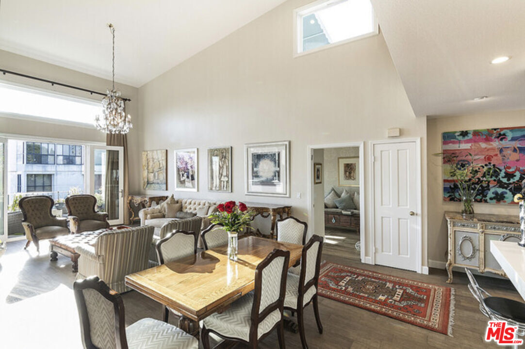 1650 Veteran Ave Unit: 303