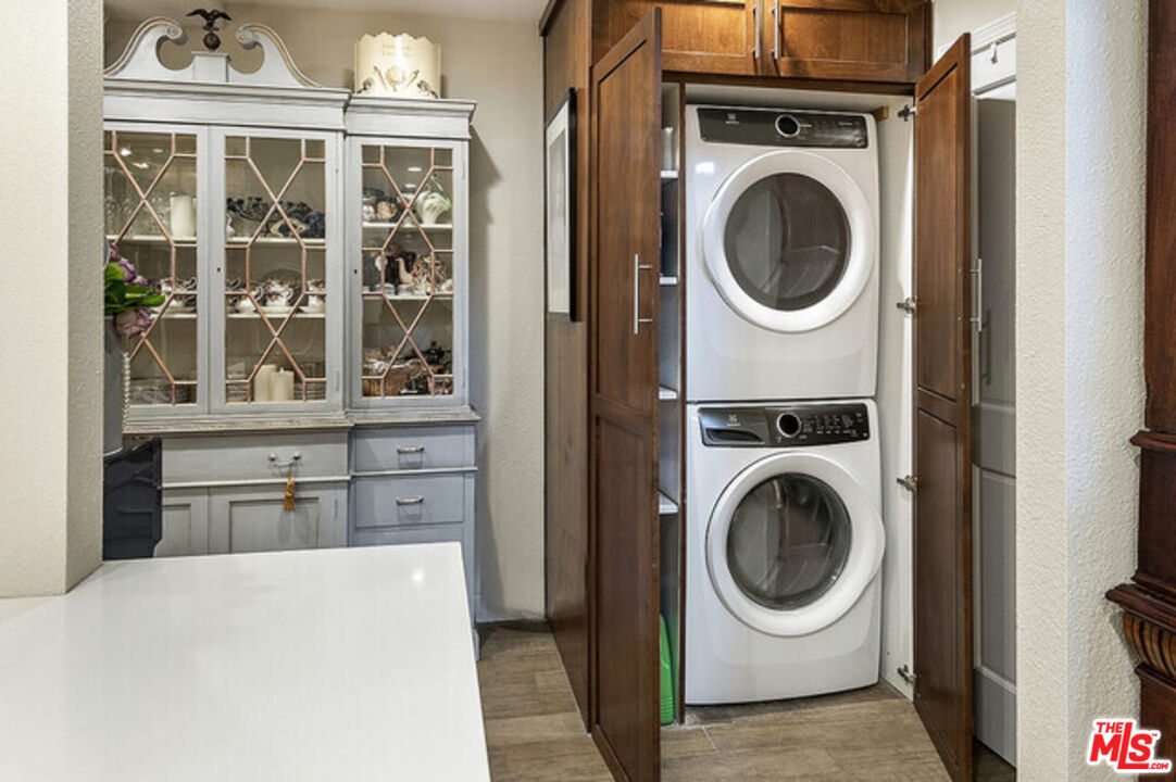 1650 Veteran Ave Unit: 303