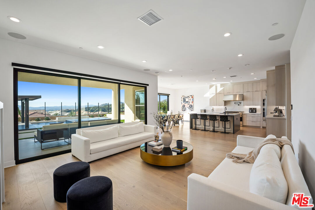 20712 W Deer Grass Ct