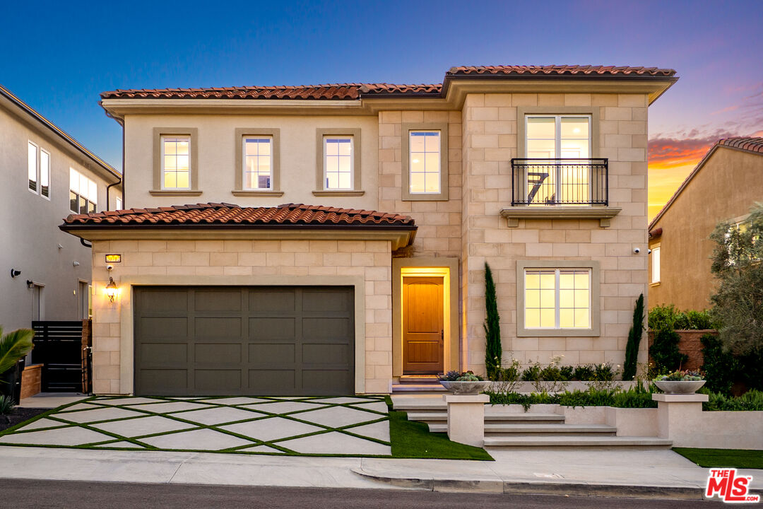 20712 W Deer Grass Ct