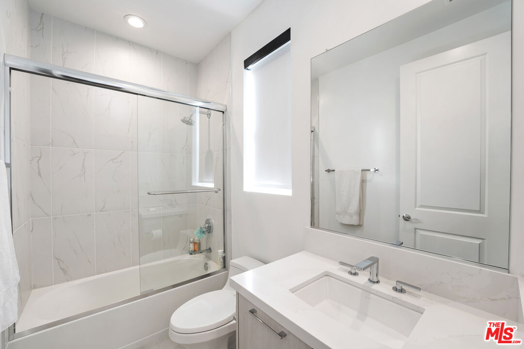 20712 W Deer Grass Ct