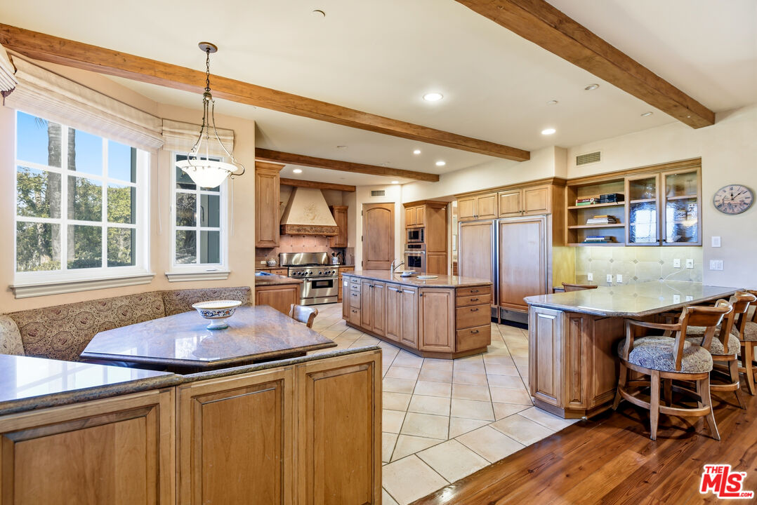 3843 Rock Hampton Dr