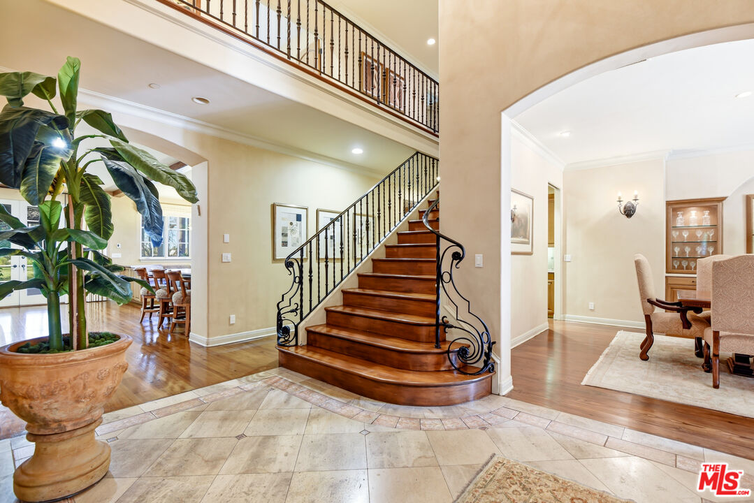 3843 Rock Hampton Dr