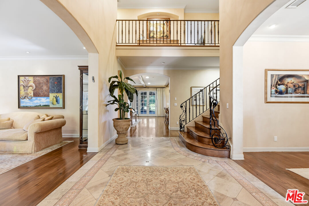 3843 Rock Hampton Dr