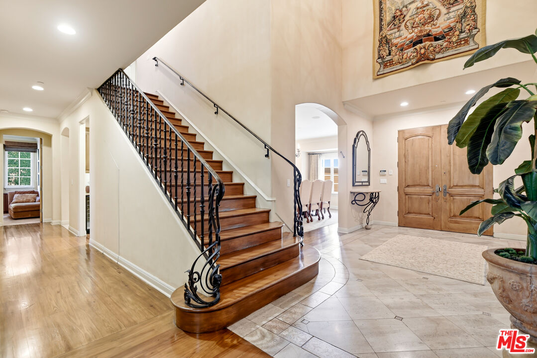 3843 Rock Hampton Dr