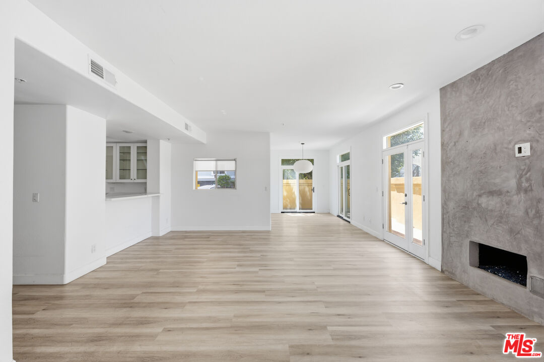 2311 Schader Dr Unit: 107