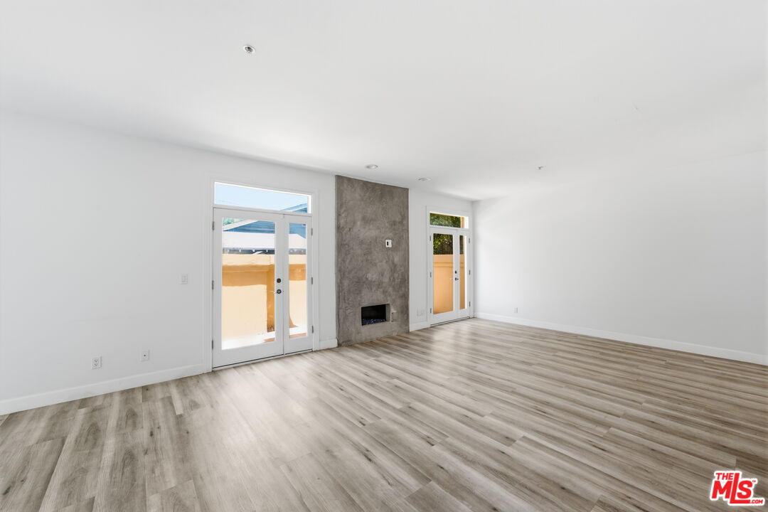 2311 Schader Dr Unit: 107